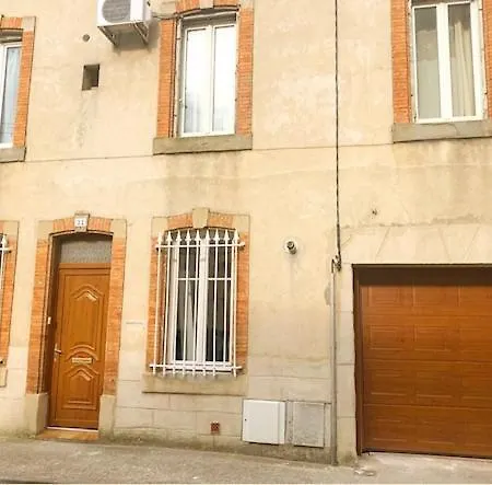 Prázdninový dům Maison Entre Chateau Et Centre Ville Avec Garage *